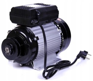 SILNIK 2,2 kw 2850r 230v elektryczny jednofazowy